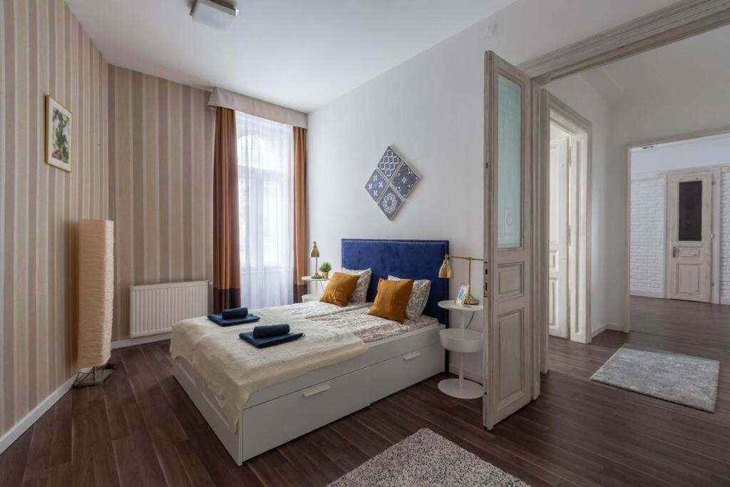 Chic, Captivating Space Near Opera House Budapesta Exterior foto