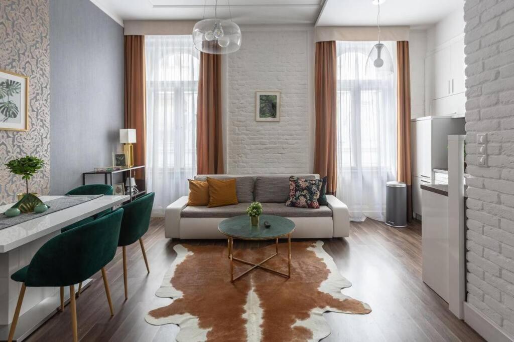 Chic, Captivating Space Near Opera House Budapesta Exterior foto